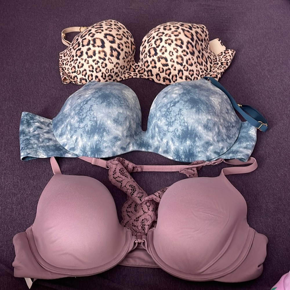 Victoria Secret Bras 36C 36D